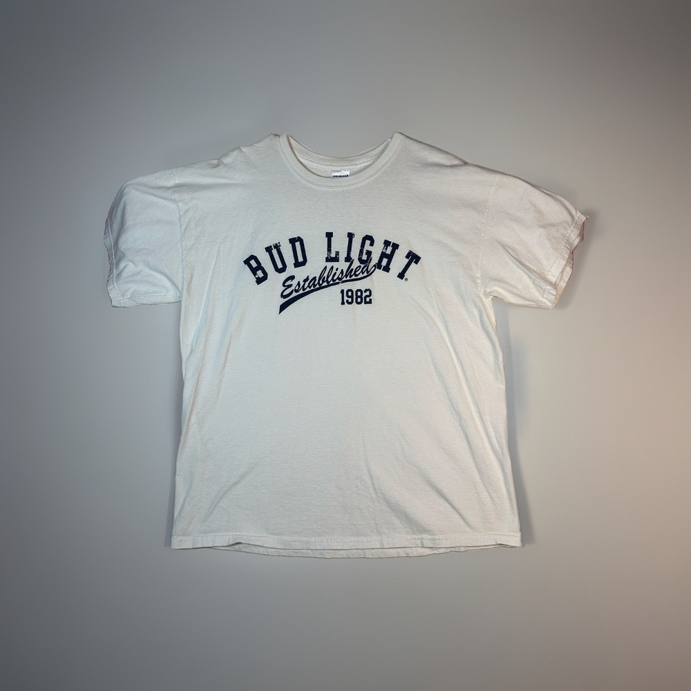 Vintage Bud Light 1982 Graphic T Shirt Gildan Heavy 100% Cotton XL White Beer